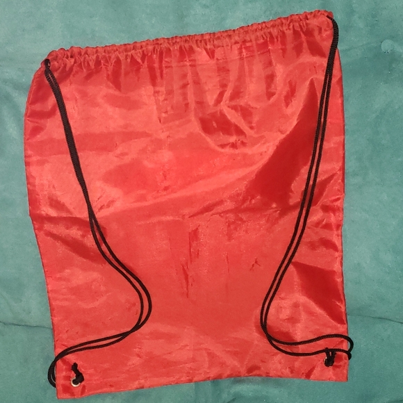 Mickey Mouse Red Drawstring Bag - Picture 2 of 3